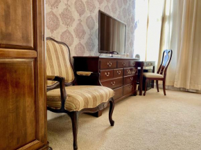 Opera 16 Rooms